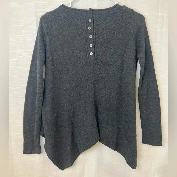 Coin 1804 Asymmetrical Sweater - Picture 2 of 5